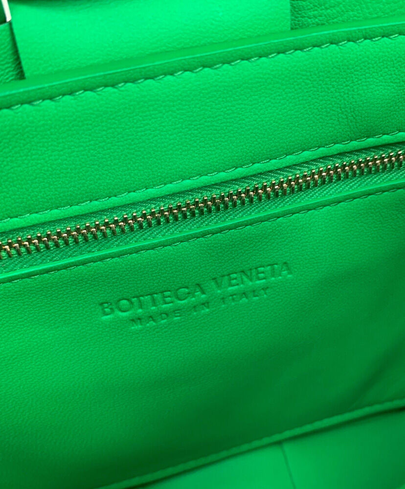 Bottega Veneta Cassette Fringed Intreccio Cross Body Bag Green